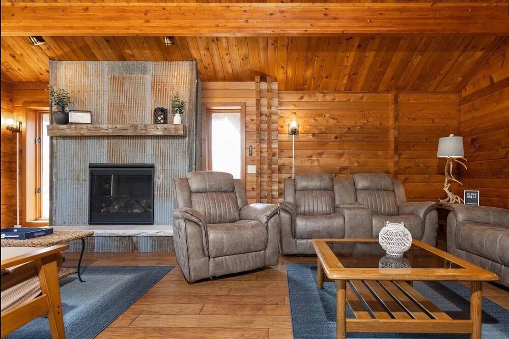 Photo of Livingroom in Ottertail