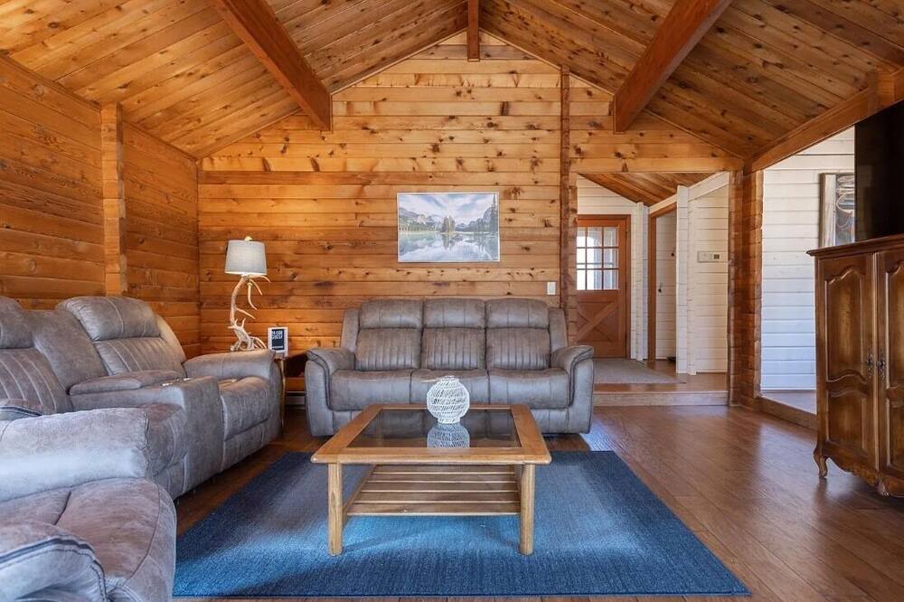 Photo of Livingroom in Ottertail