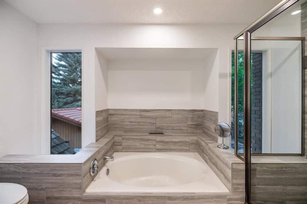 Photo of Bathroom in Southwest Calgary