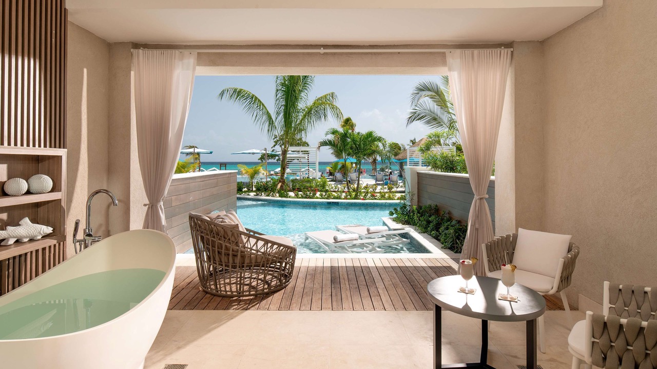 Photo of Bedroom in Mammee Bay