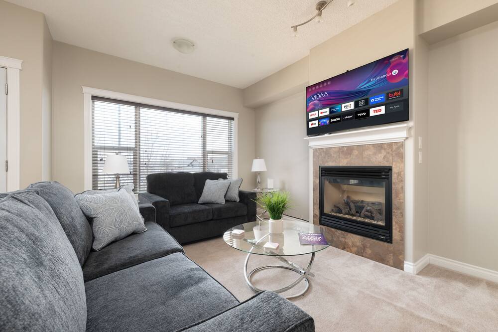 Photo of Livingroom in Fort McMurray