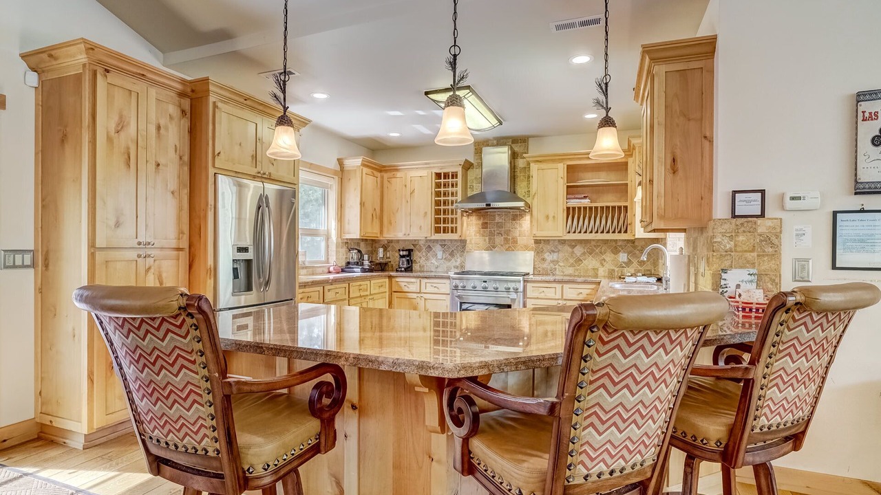Photo of Kitchen in Christmas Valley