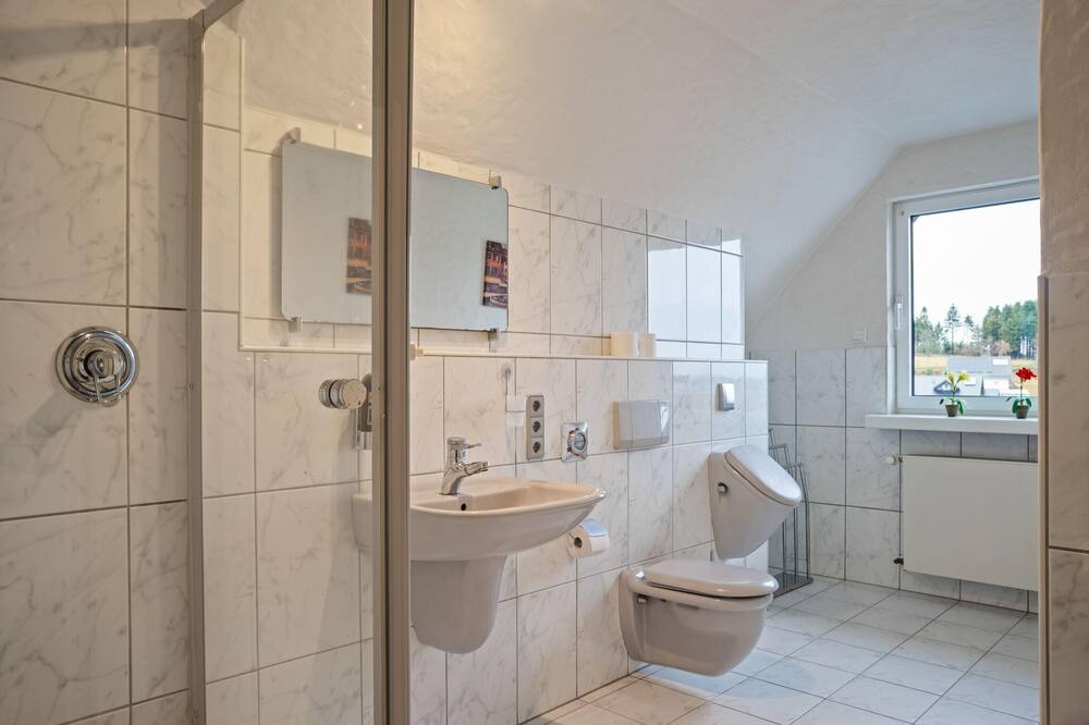 Photo of Bathroom in Boedefeld