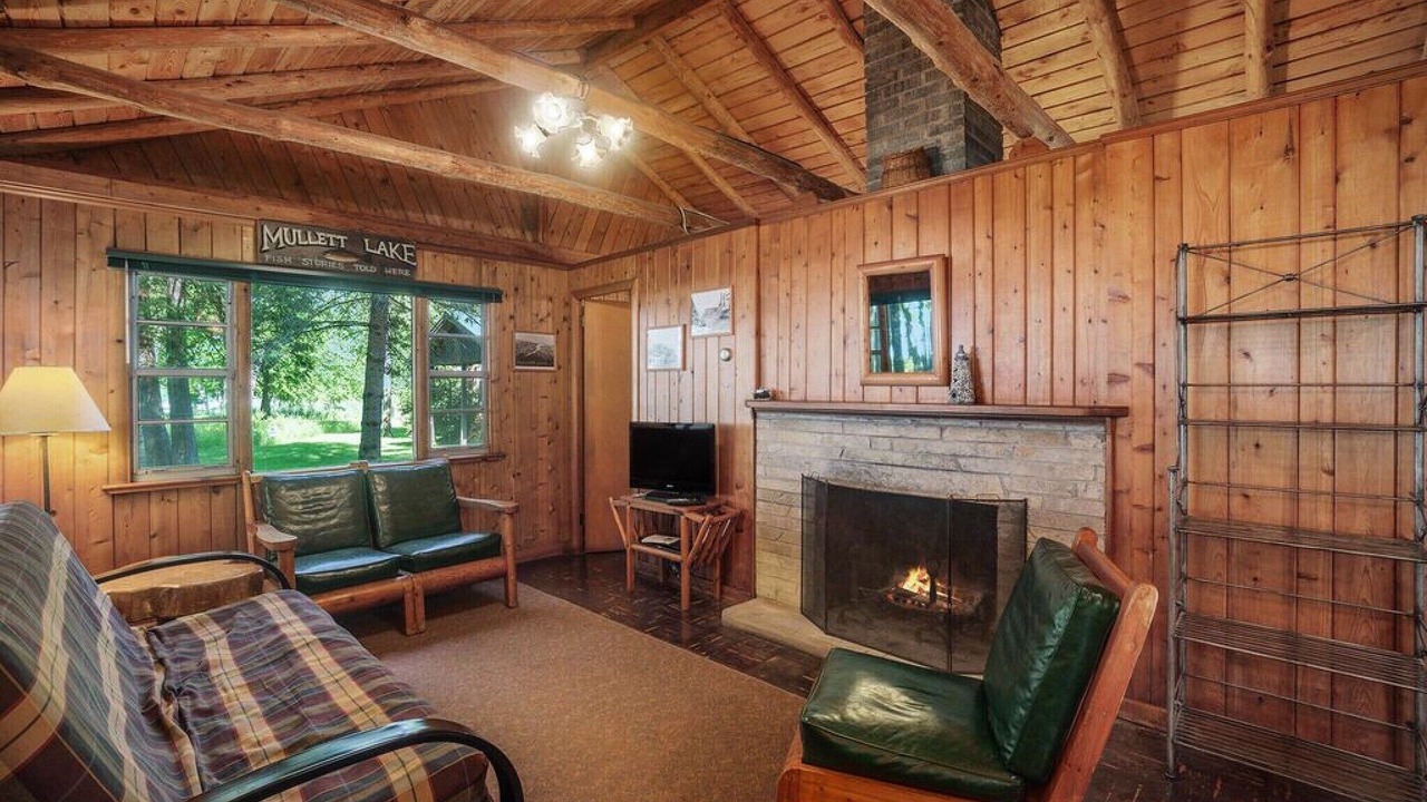 Photo of Livingroom in Cheboygan