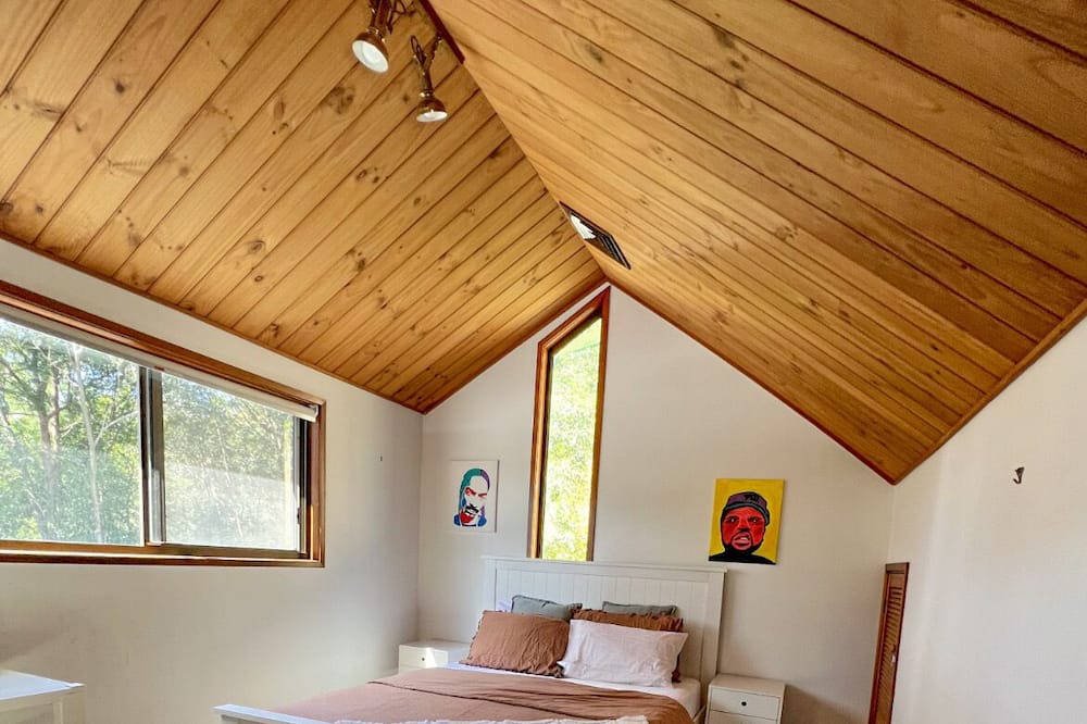 Photo of Bedroom in Currumbin Valley