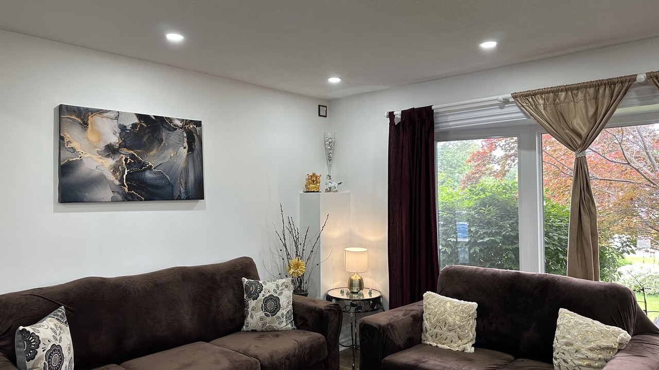 Photo of Livingroom in Brampton