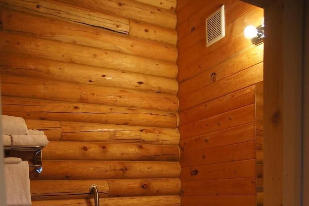 Photo of Bathroom in Tropic