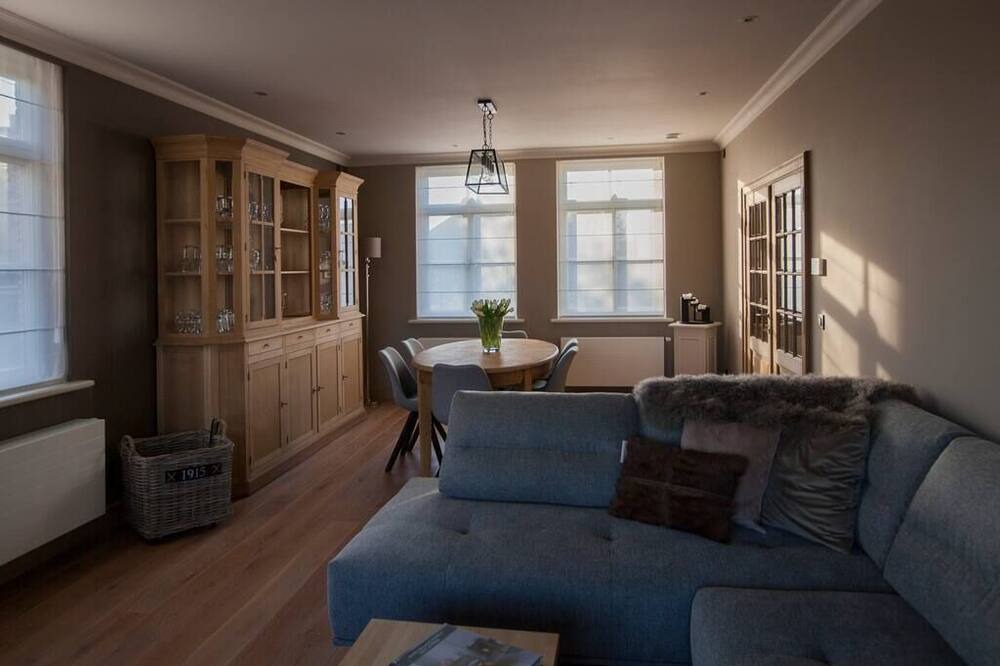 Photo of Livingroom in Opbrakel