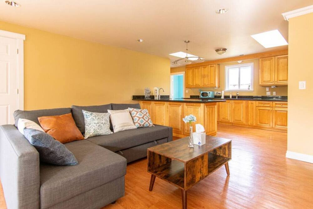 Photo of Bedroom in Tukwila