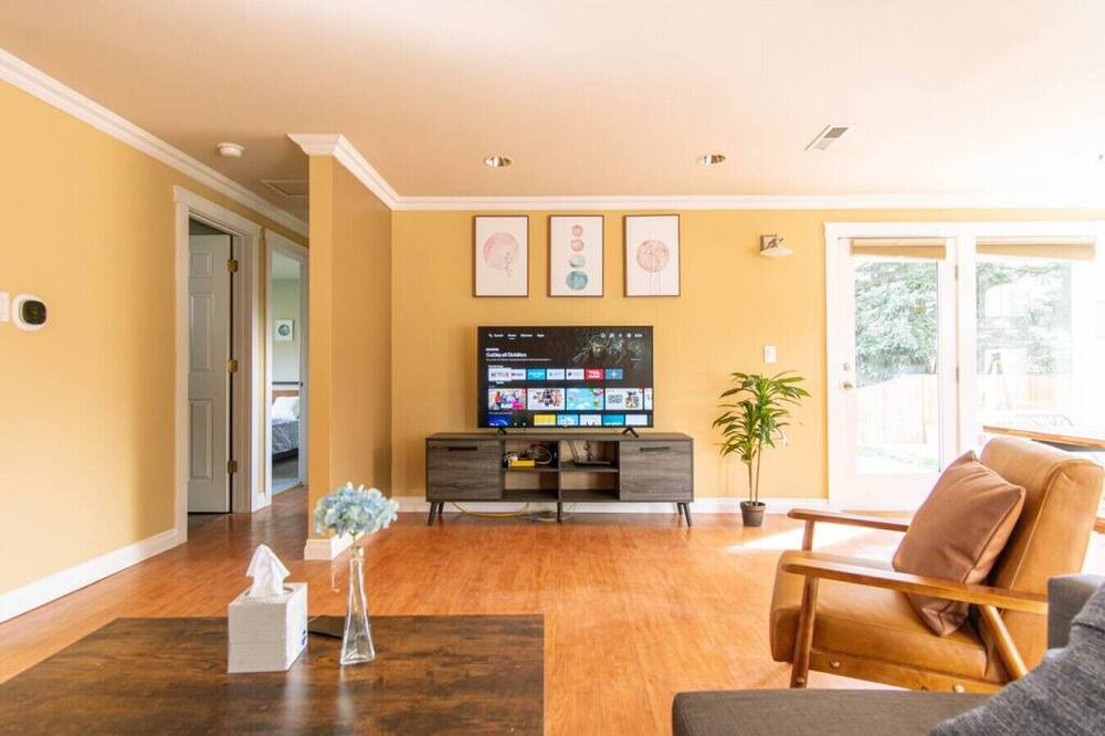 Photo of Bedroom in Tukwila