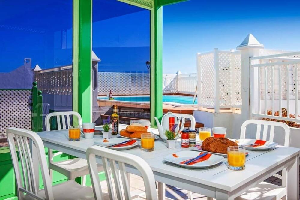 Photo of Patio Balcony in Los Pocillos