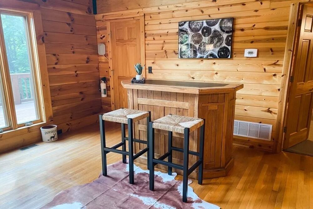 Photo of Bedroom in Mace