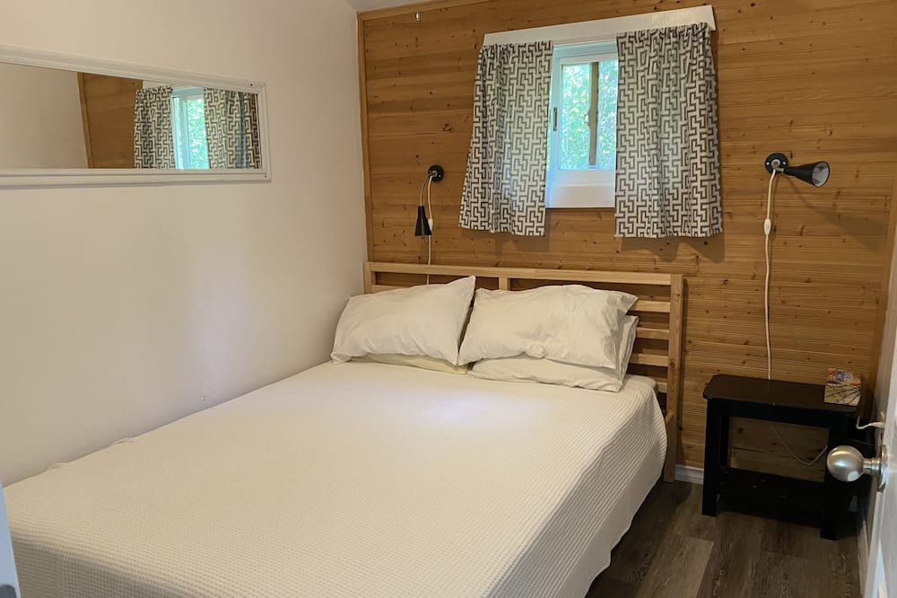 Photo of Bedroom in Wallace