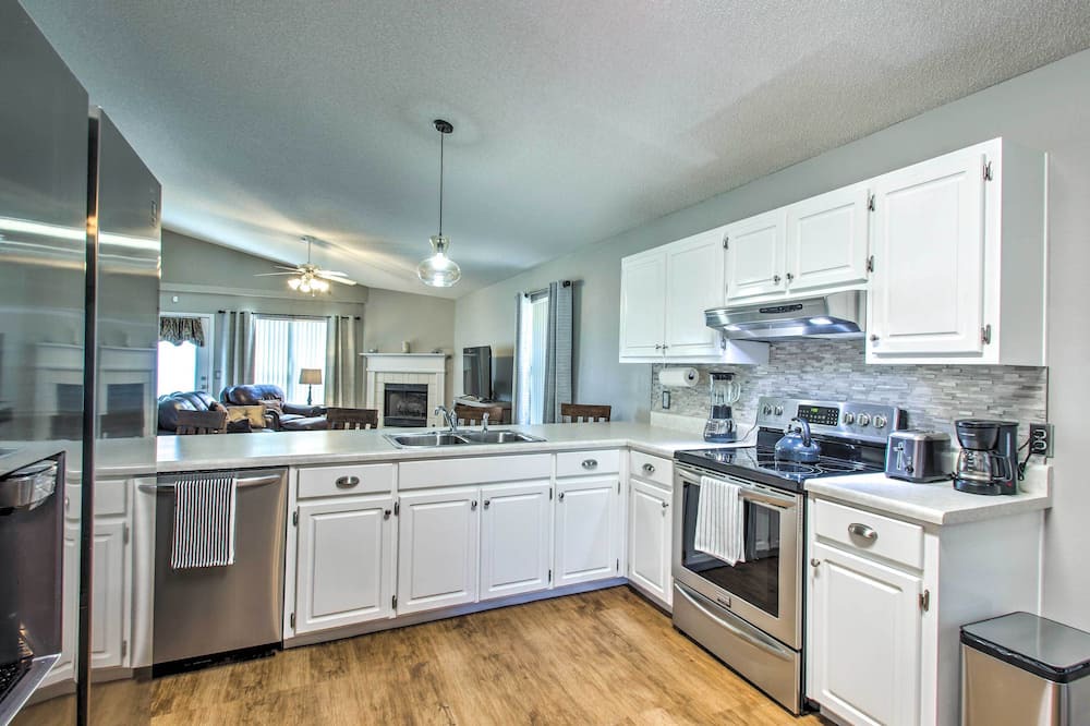 Photo of Kitchen in West Pensacola