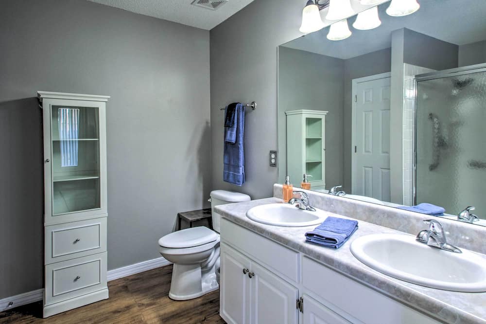 Photo of Bathroom in West Pensacola