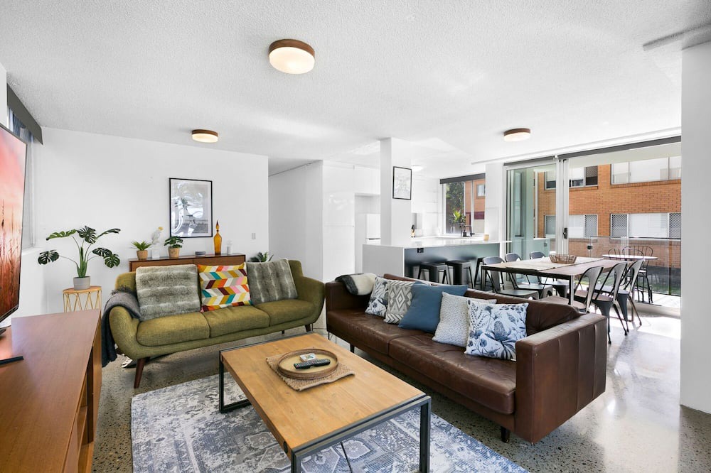 Photo of Livingroom in Burleigh Heads