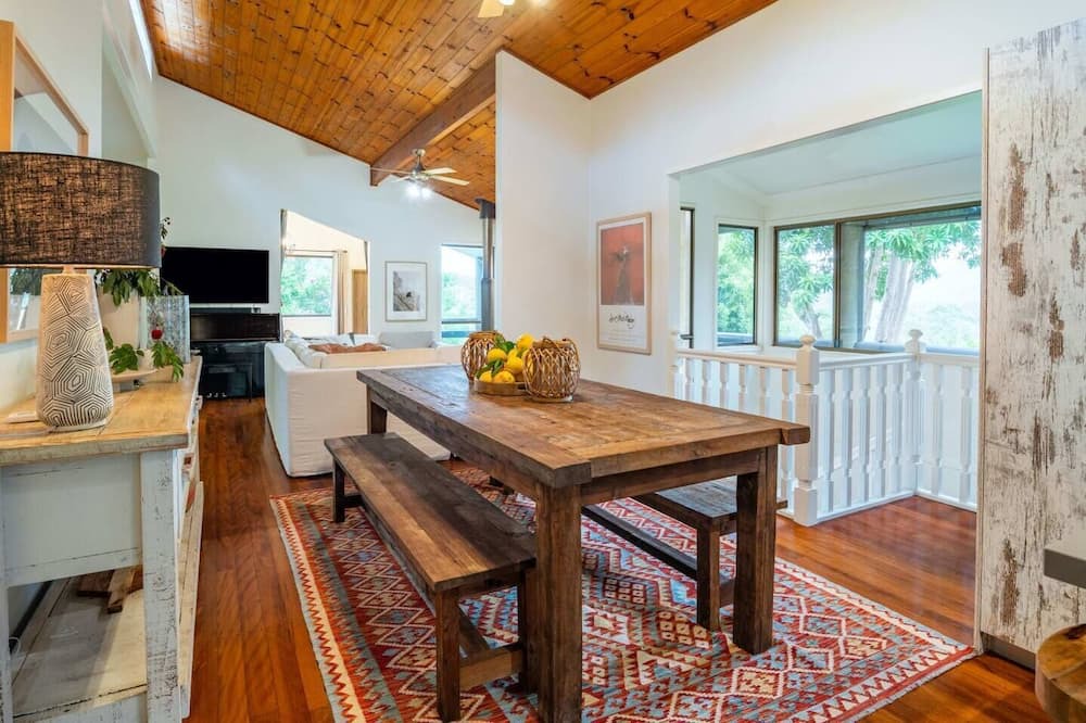 Photo of Kitchen in Currumbin Valley
