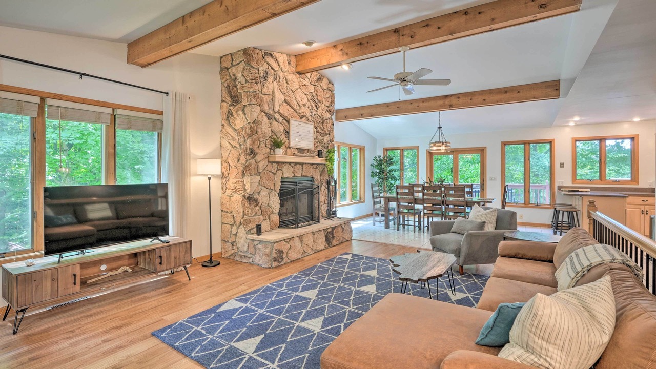 Photo of Livingroom in Putnam