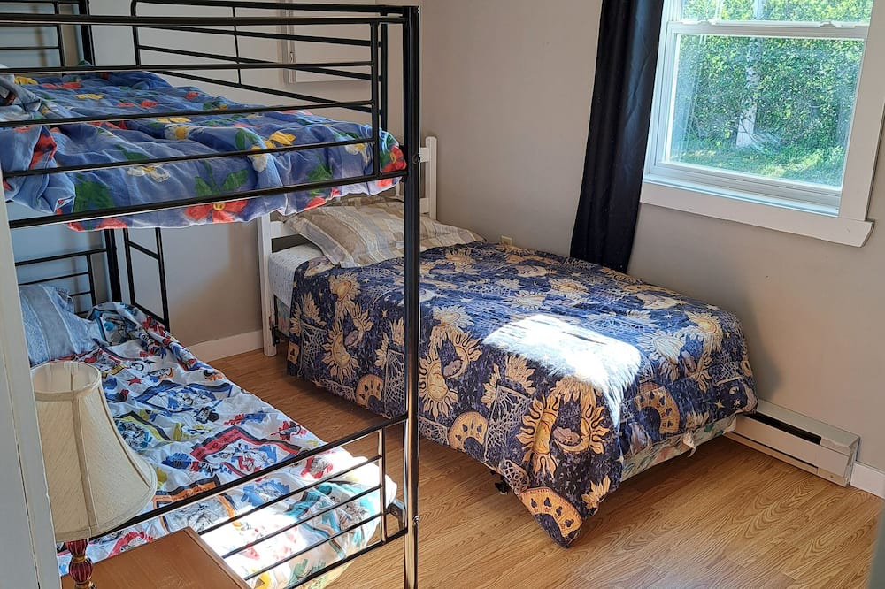 Photo of Bedroom in Troy