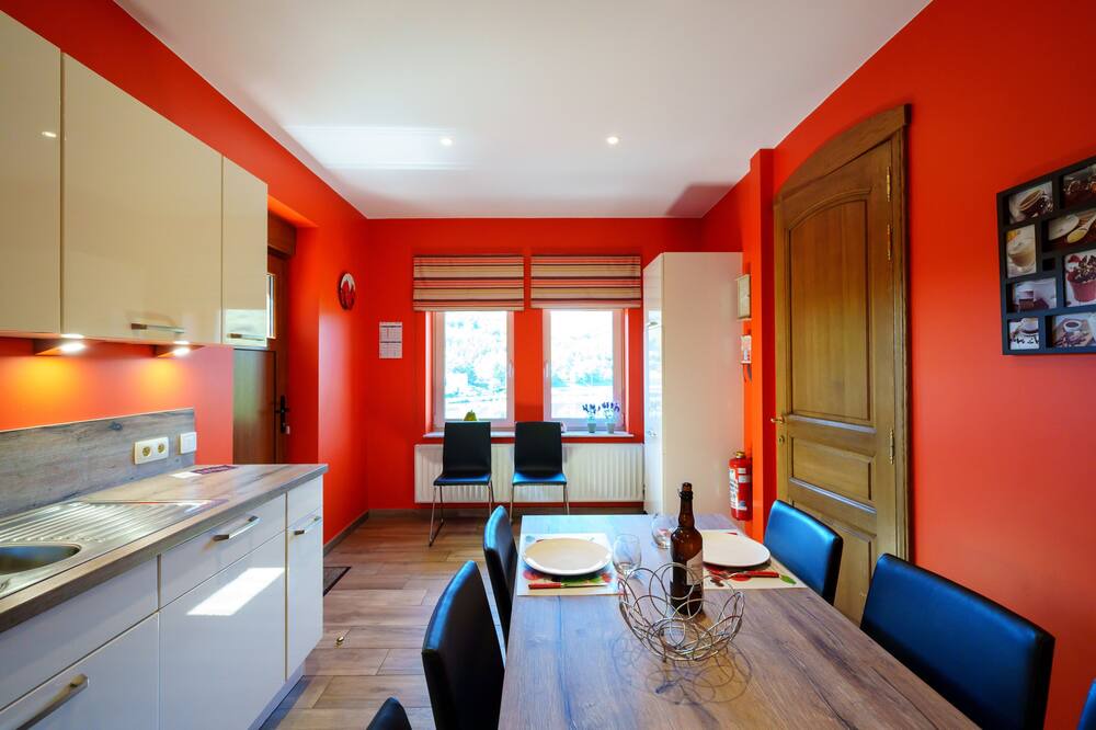 Photo of Kitchen in Heer