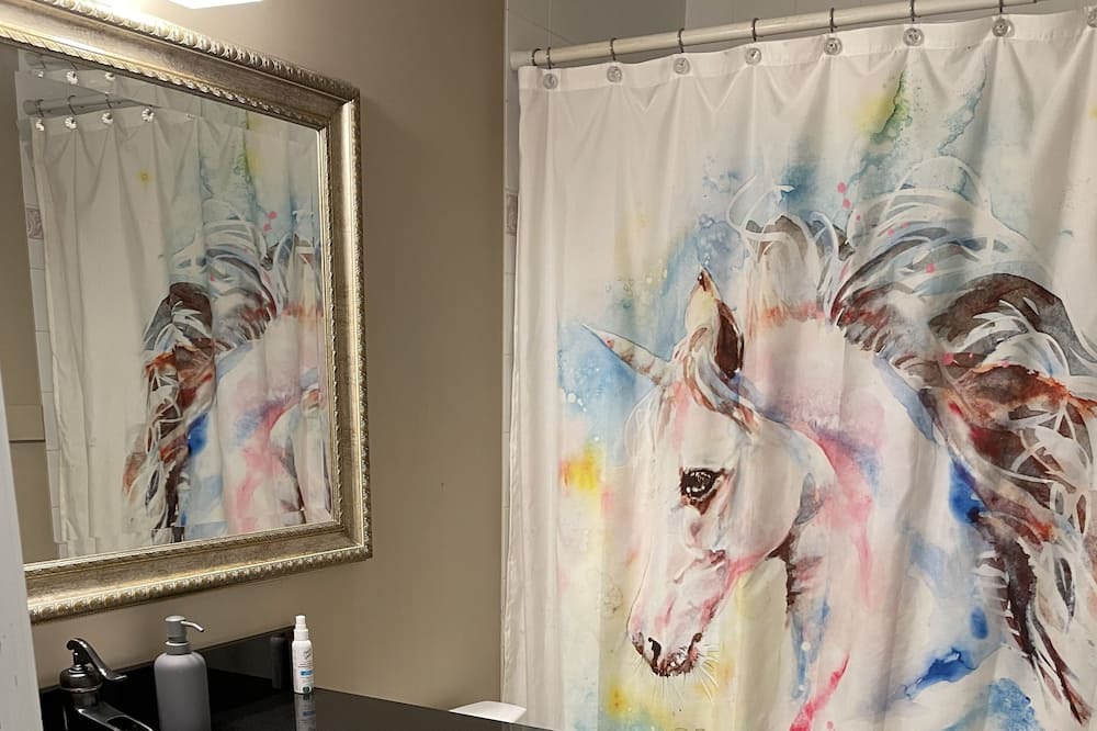 Photo of Bathroom in Okotoks