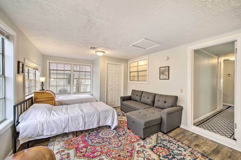 Photo of Bedroom in Tahlequah