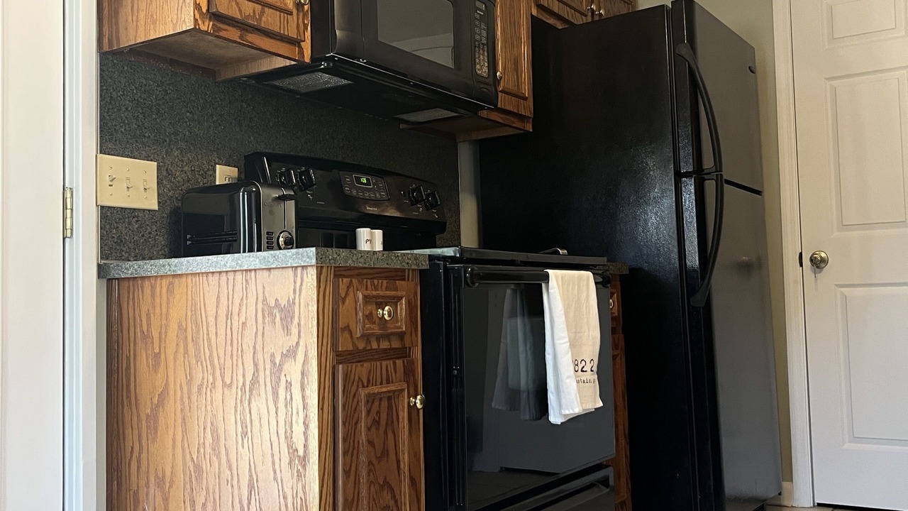 Photo of Kitchen in Pine Mountain Valley