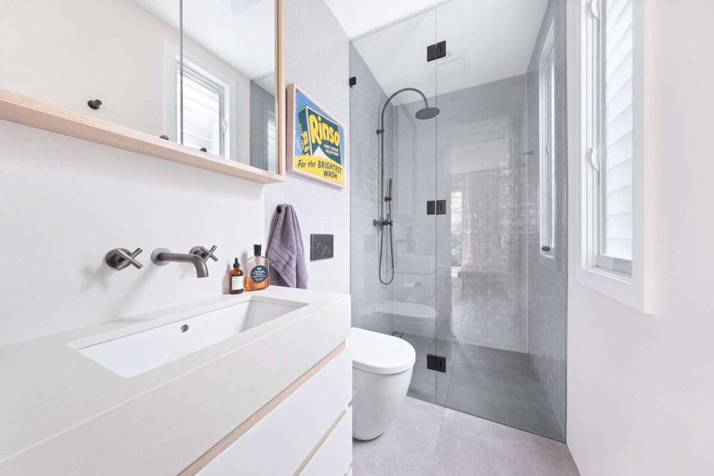 Photo of Bathroom in Clovelly
