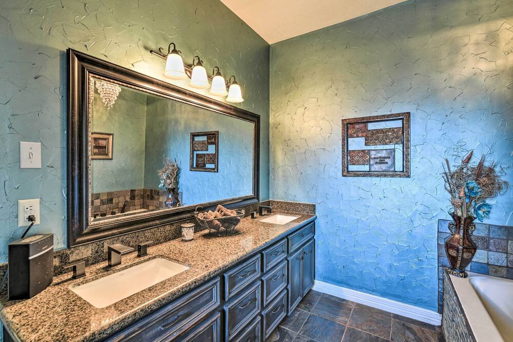 Photo of Bathroom in La Porte