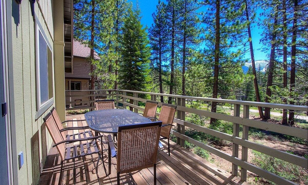 Photo of Outdoor in Country Club Estates