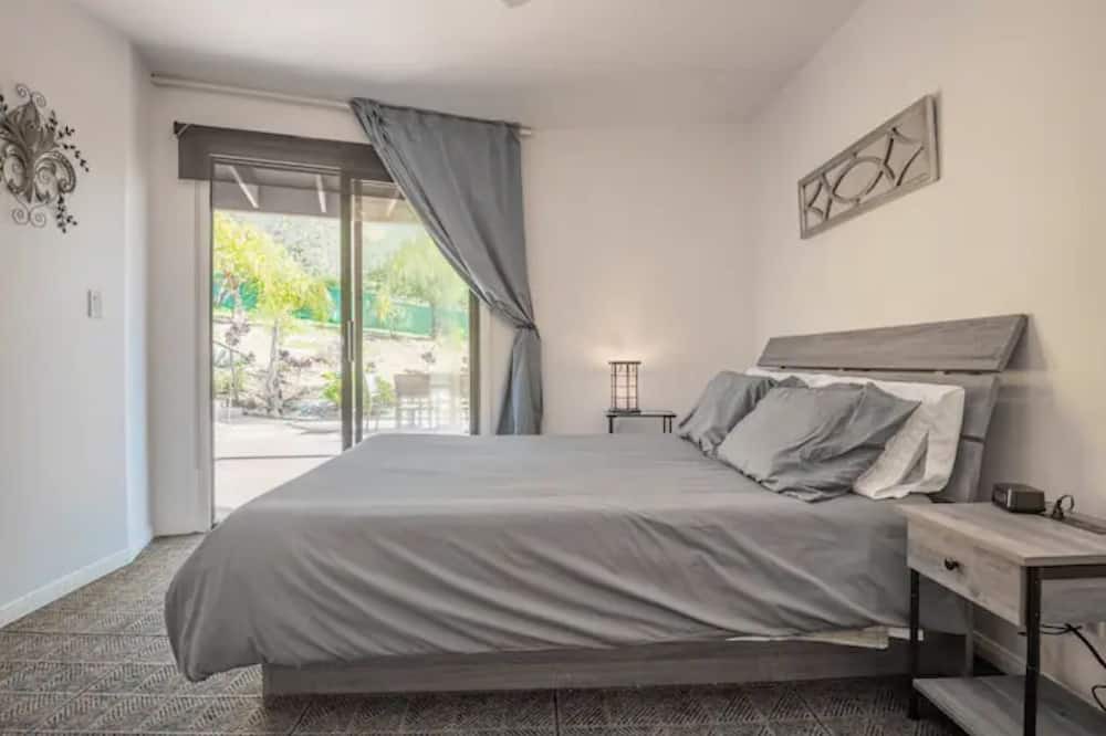Photo of Bedroom in Escondido