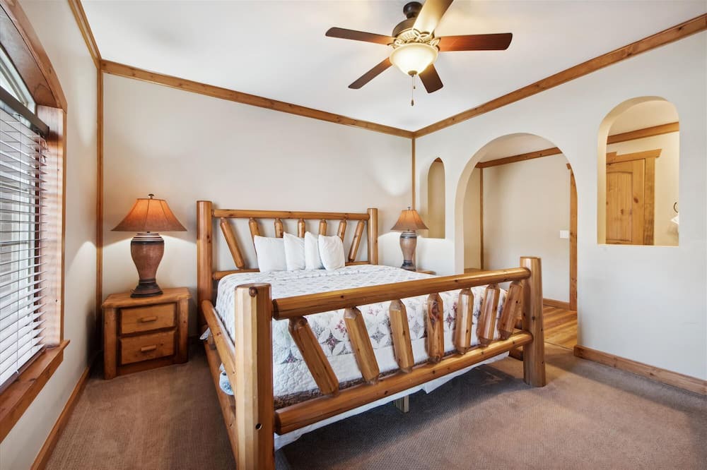 Photo of Others in White Oak Lodge