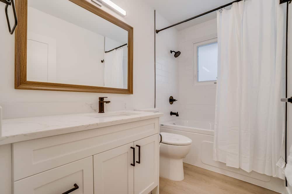 Photo of Bathroom in Southside