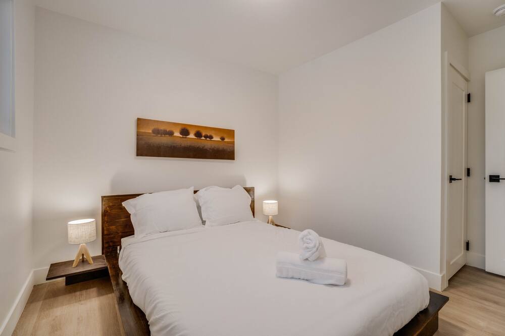 Photo of Bedroom in Southside