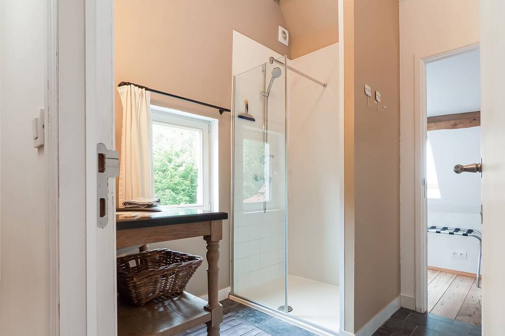 Photo of Bathroom in Damme