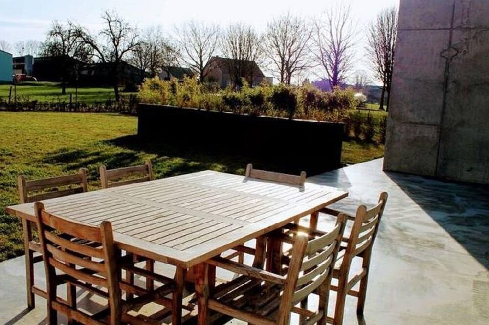 Photo of Patio Balcony in Warsage