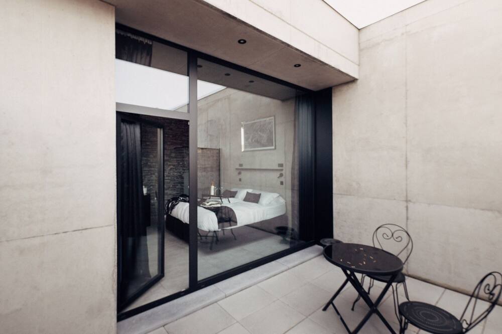 Photo of Patio Balcony in Warsage