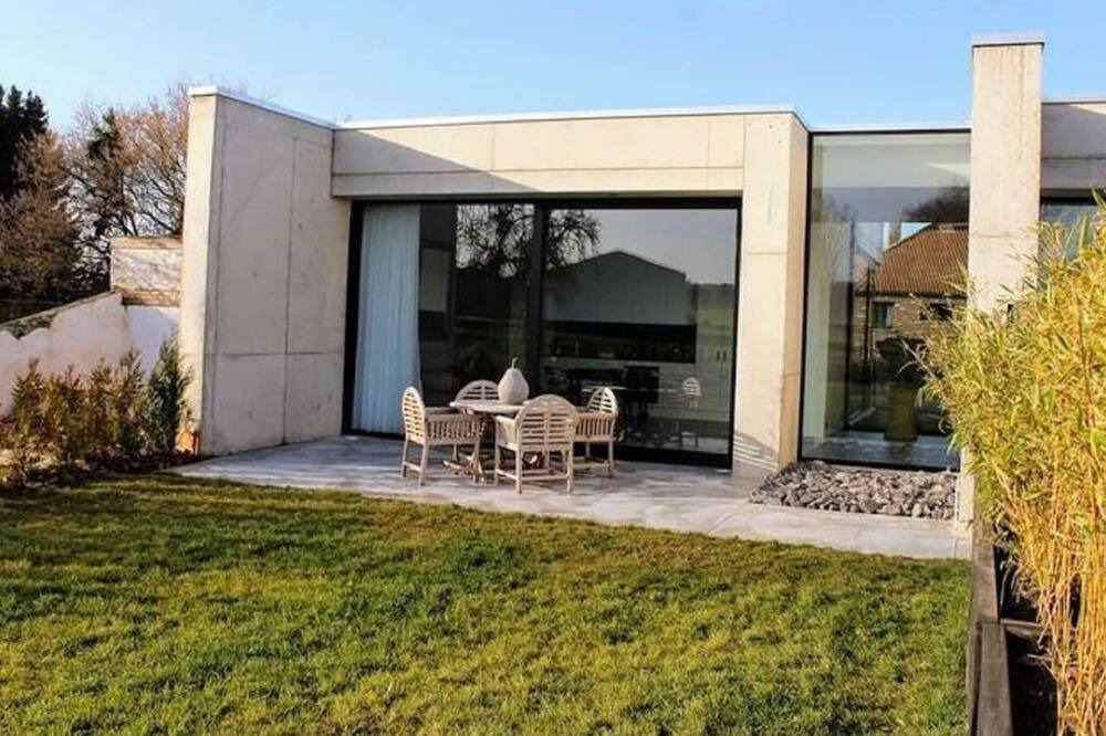 Photo of Patio Balcony in Warsage