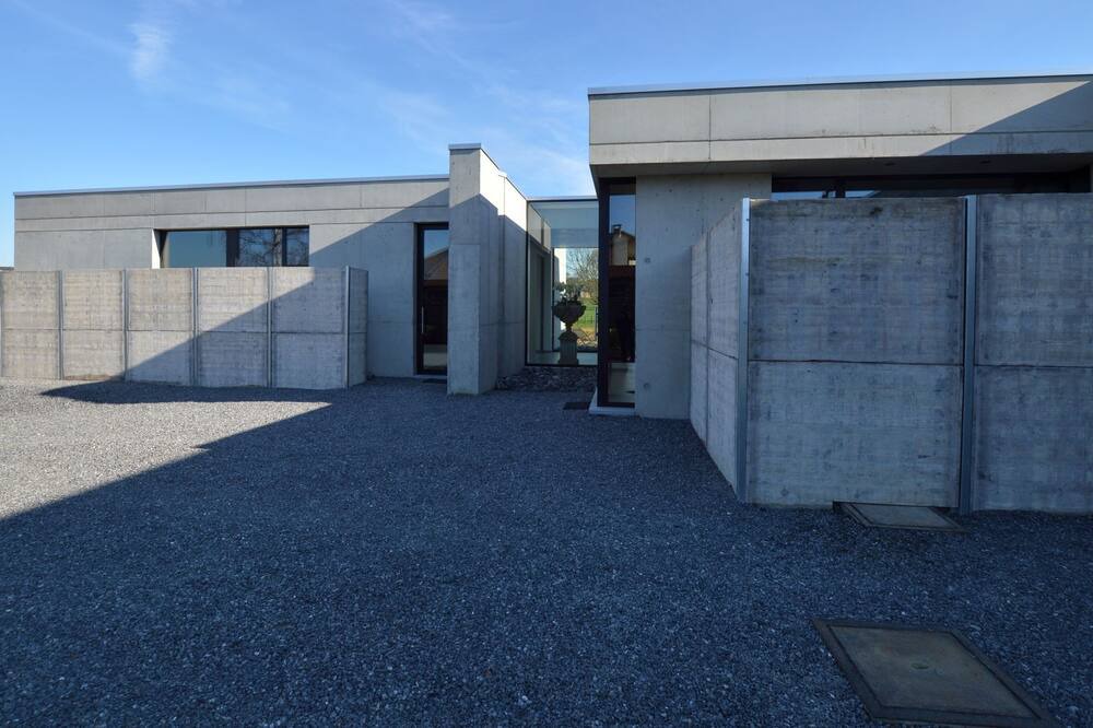 Photo of Outdoor in Warsage