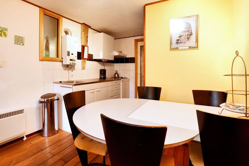 Photo of Livingroom in Commanster
