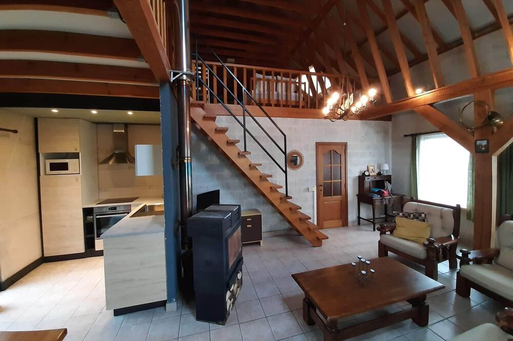 Photo of Livingroom in Lignieres