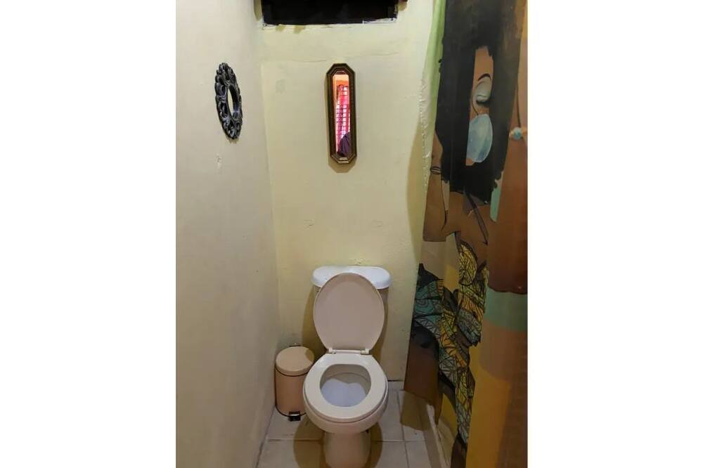 Photo of Bathroom in Dangriga