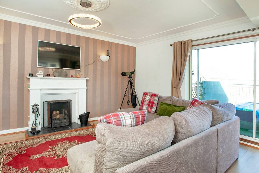 Photo of Livingroom in Paignton