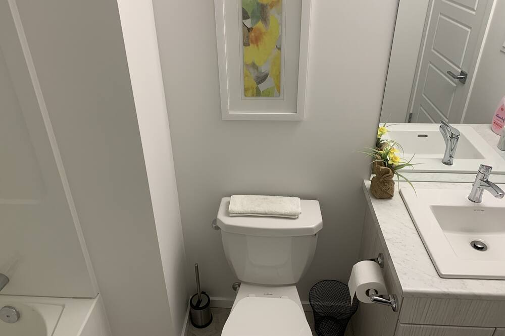 Photo of Bathroom in Transcona