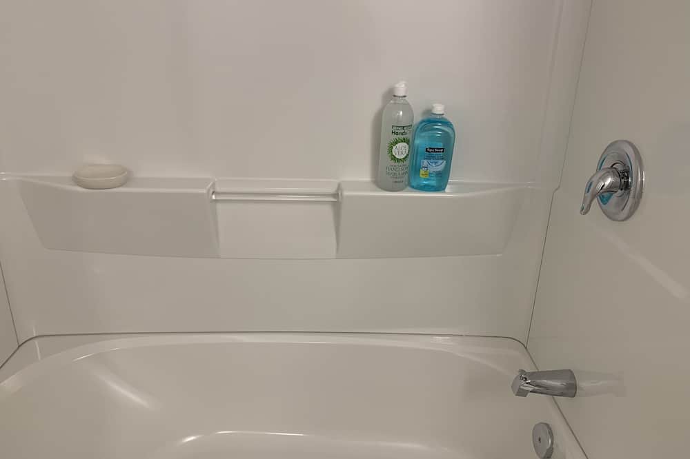 Photo of Bathroom in Transcona