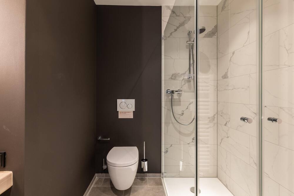 Photo of Bathroom in Stadtmitte