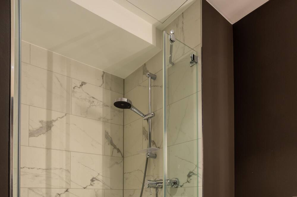 Photo of Bathroom in Stadtmitte