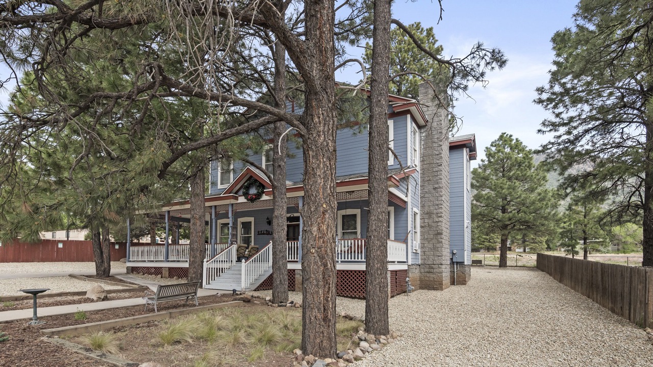 Photo of Outdoor in Swiss Manor