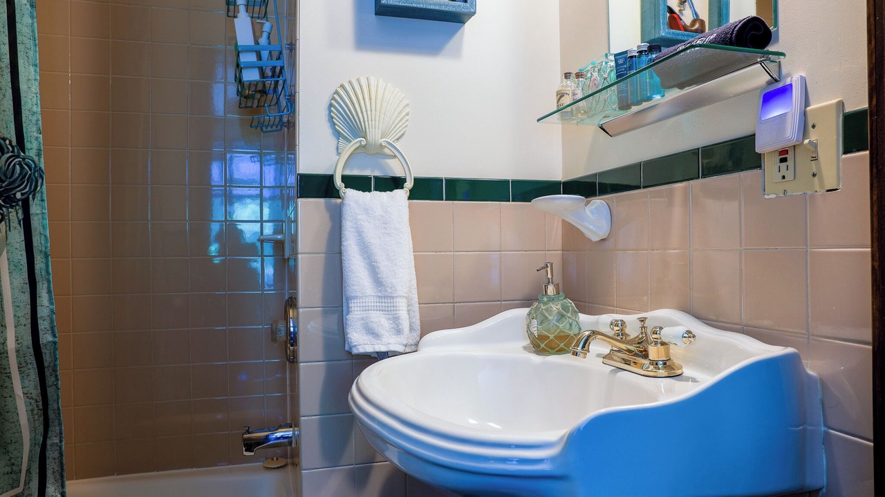 Photo of Bathroom in Burns Park