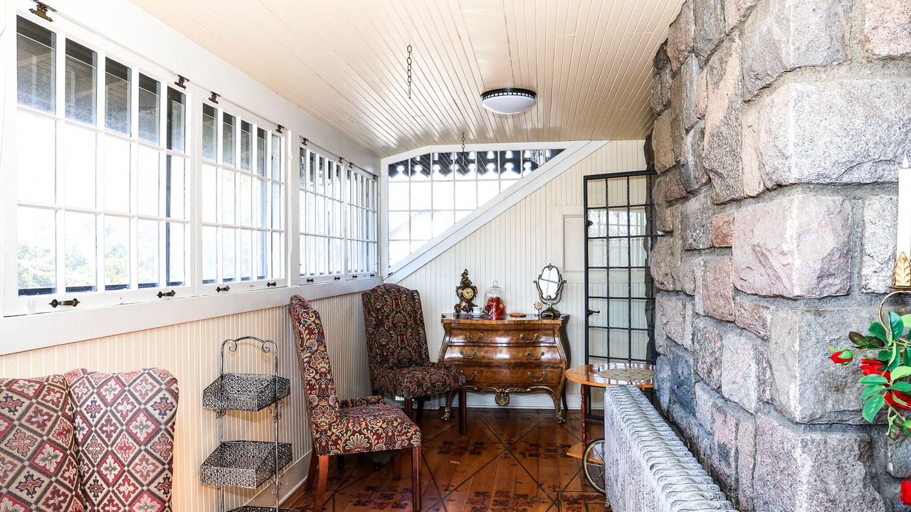 Photo of Bedroom in Burns Park